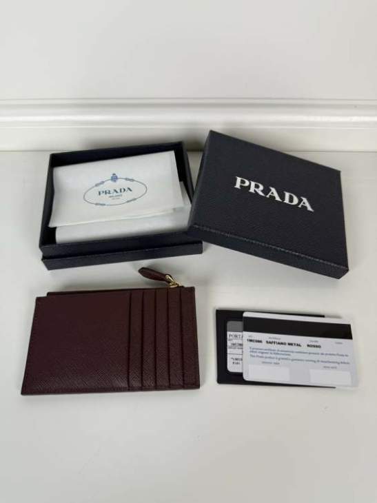 Picture of Prada Wallets _SKUfw214529707fw